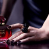 erik-zwaga-geurengoeroe-hypnotic-poison-eau-secrete-detail-1.jpg