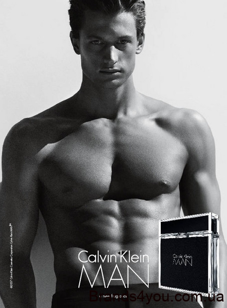 large_s_calvin_klein_man_1.jpg